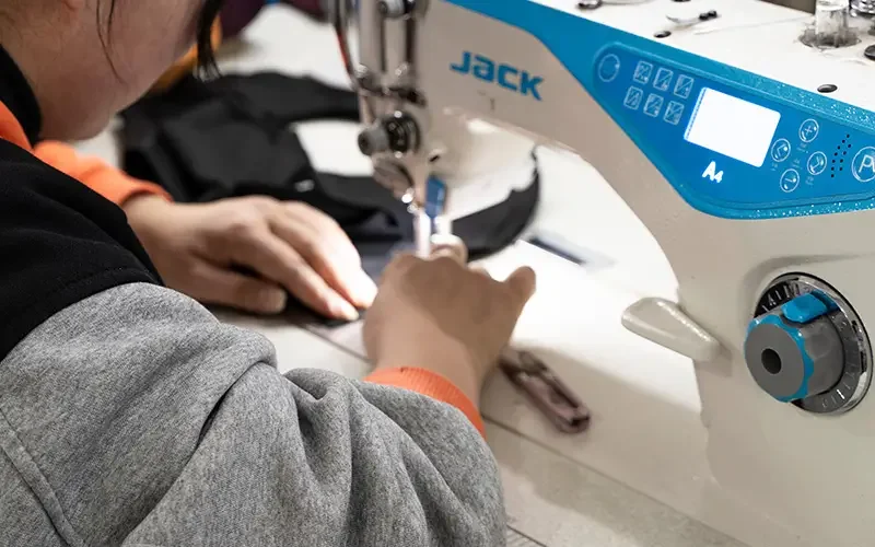 custom yoga jacket manufacturing